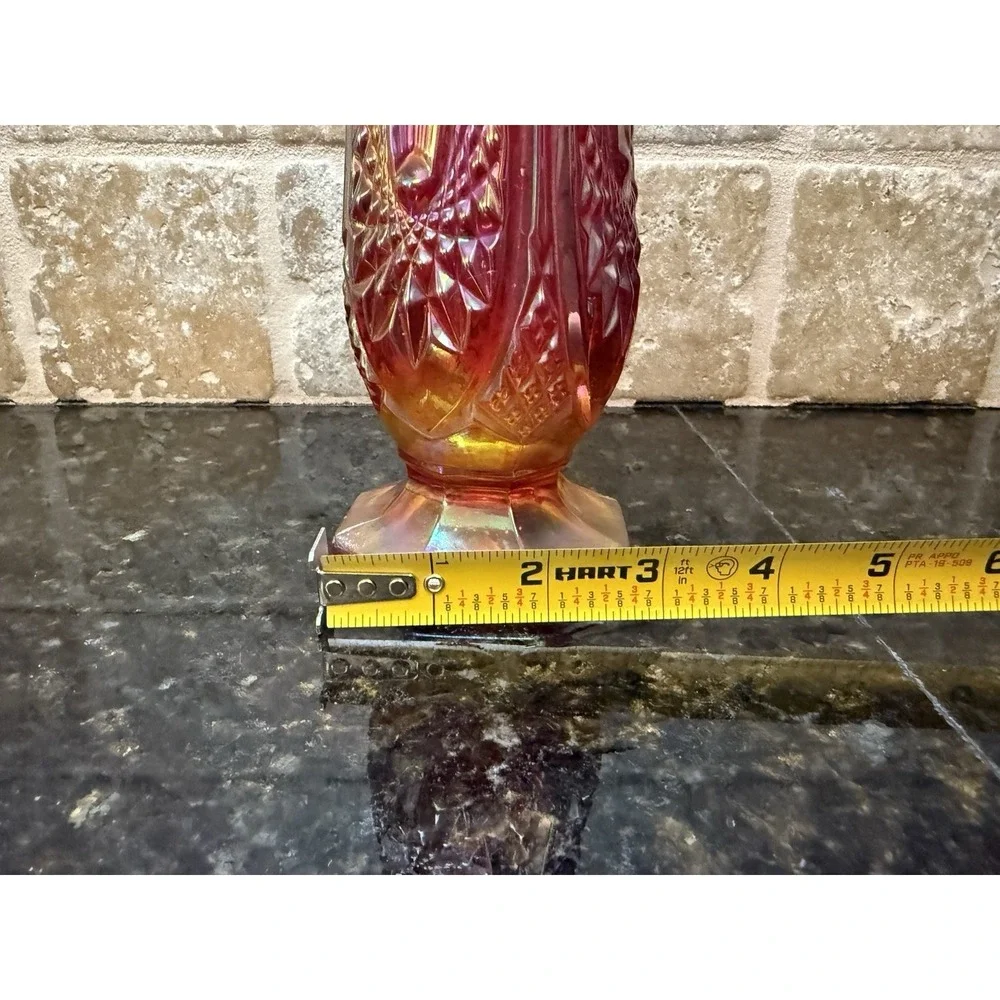 Vintage Indiana Heirloom Series Amethyst‎ Carnival Glass Swung 10.25